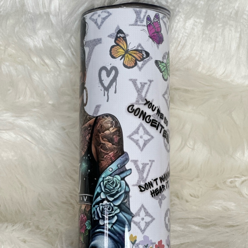 Stylish 20 oz Tumbler with Tattooed Woman Design - Picture 3 of 5